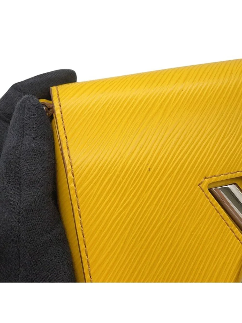 Louis Vuitton Chain Shoulder Bag Epi Twist PM